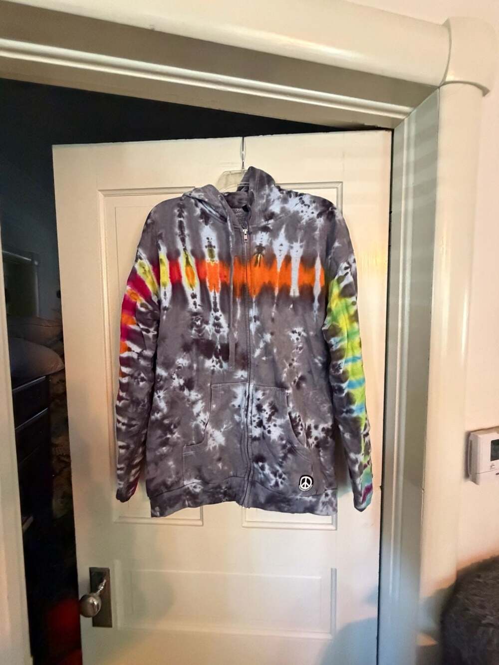 Peace Addict Life Tie-Dye Zip-Up Hoodie Size L Grey